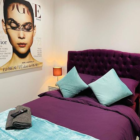 Salt Hill Windsor Legoland Eton Heathrow Luxury 2 Bed 1 Bath Free Parking Daire Slough Dış mekan fotoğraf